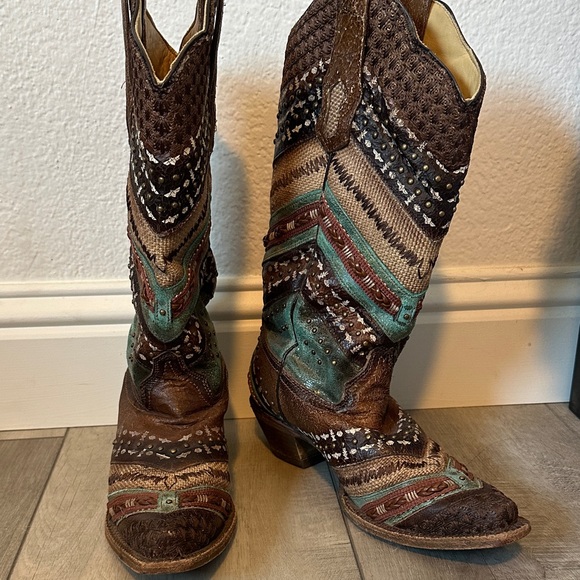 Corral Multicolor Western Heeled Boots - Picture 2 of 8